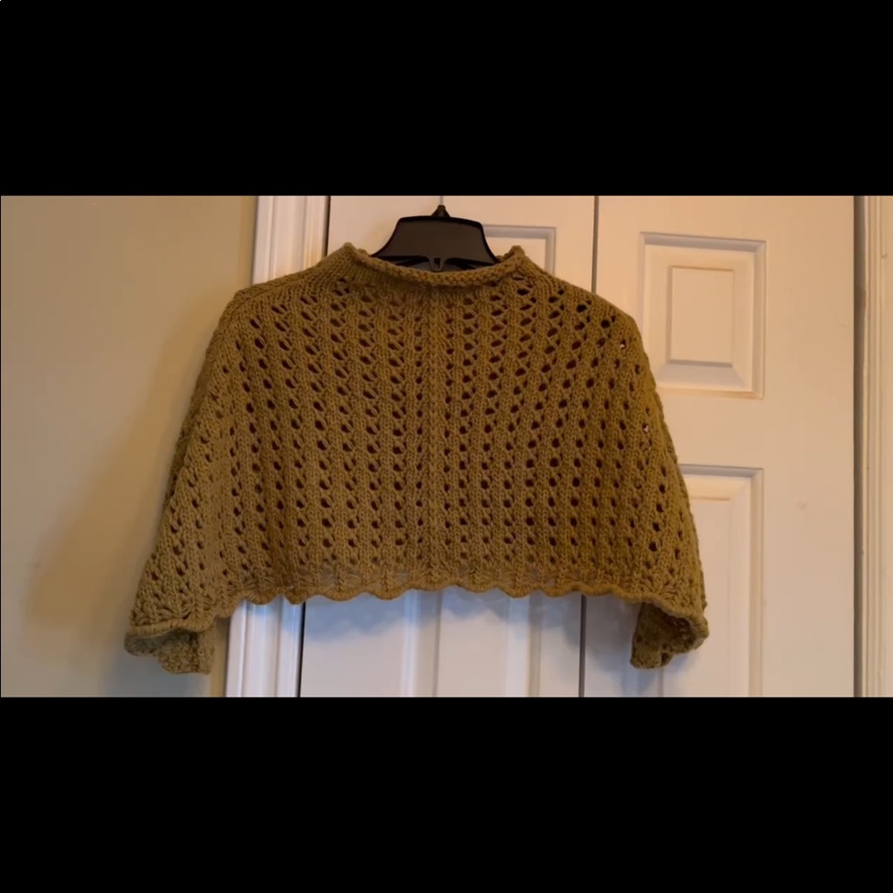 Gold/mustard knit topper O/S unknown brand